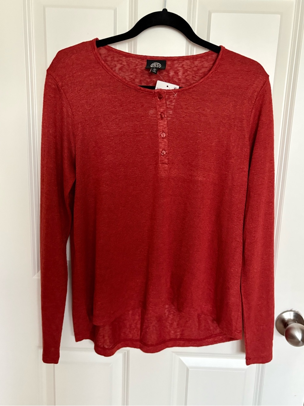 bobeau Red Long-Sleeve Henley Top